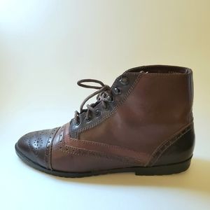 Sabree Lace Up Boots Brown brogue style